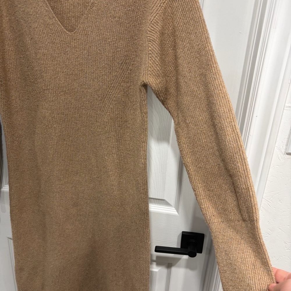 Banana Republic Tan Long Sleeve V-Neck Sweater Dress Cotton Blend Ribbed Midi - Picture 3 of 9